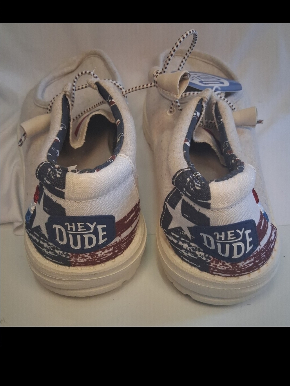 Hey DUDE TEXAS CANVAS WALLY